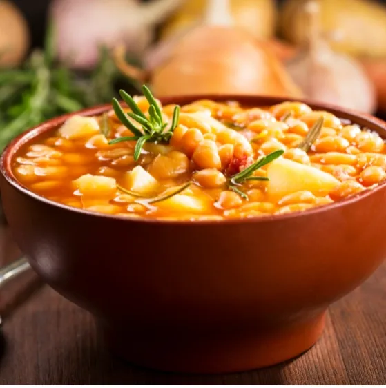 Zuppa di cereali e verdure